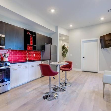 Luxury Designer Theme 2Br Apt Near Nyc / Thepath Apartment Newark Exterior photo